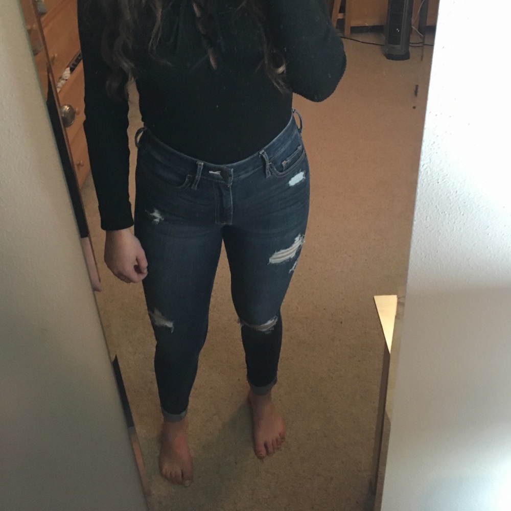 hollister ripped jeans